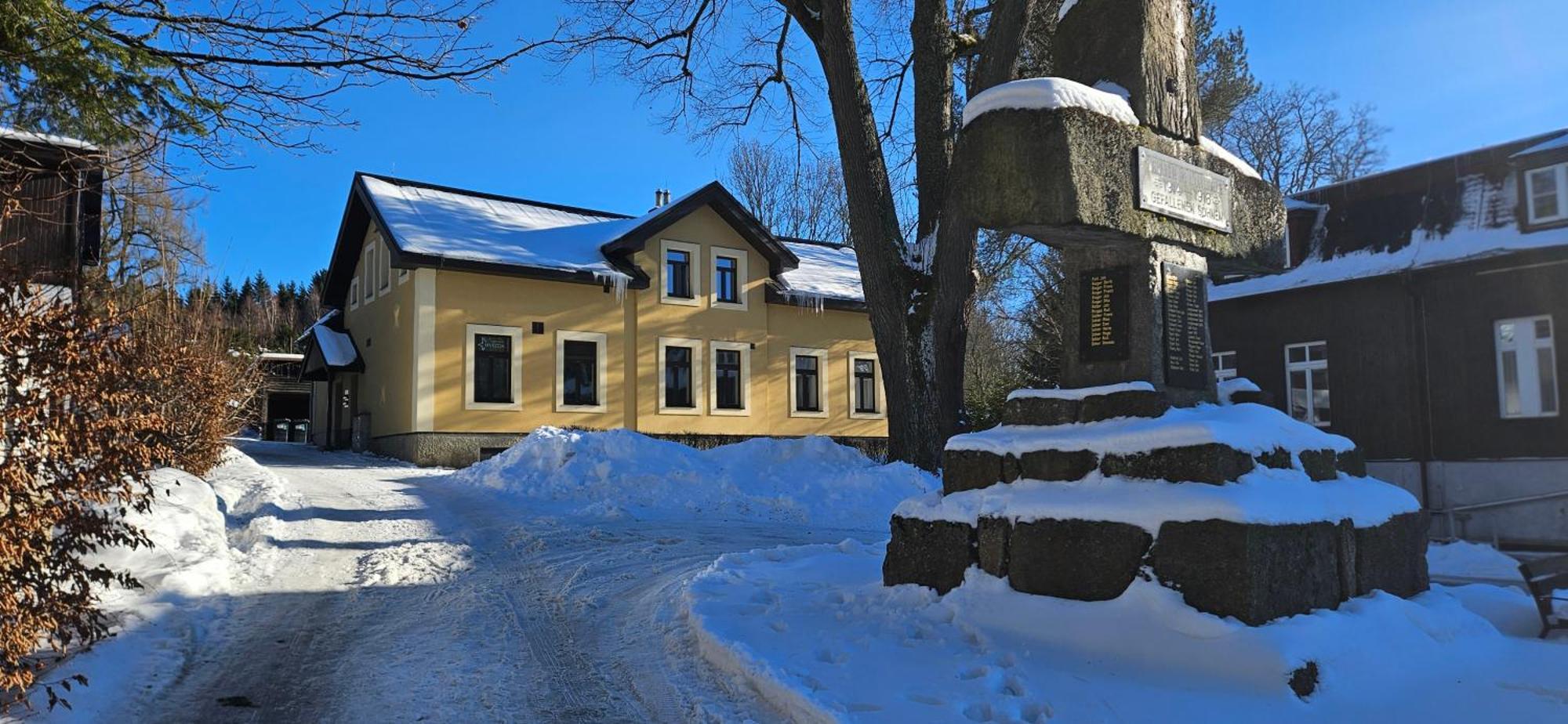Hvezda Apartments Harrachov Buitenkant foto